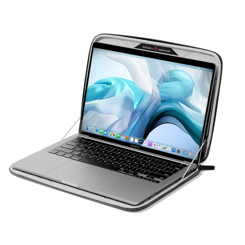 Snyggt Twelve South SuitCase för MacBook Pro/Air 15"/16" med quiltad, vattenavvisande twill-utsida och termoformat skyddshölje.