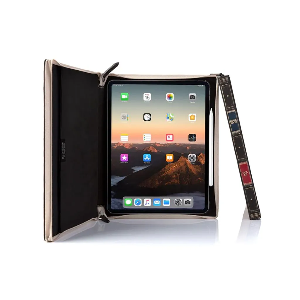Handgjord Twelve South BookBook för iPad mini 6 tillverkad av äkta toppnarvat läder som ger ett starkt skydd.