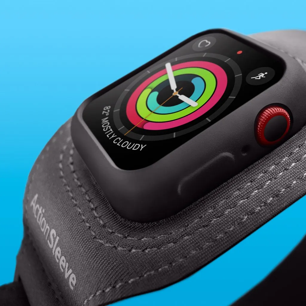 Twelve South ActionSleeve i svart färg för Apple Watch 45mm, utformad för att fästa klockan på överarmen för förbättrad träningsprestanda.