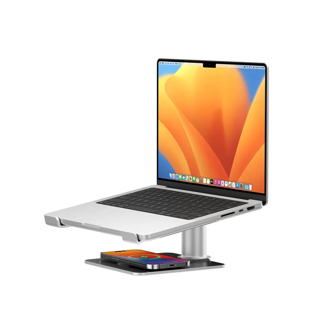 Förhöjd MacBook på Twelve South HiRise Pro justerbart stativ med snygg metall- och läderdesign.