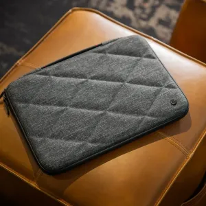 Twelve South SuitCase tummanharmaa tikattu MacBook Pro 16 -kotelo vetoketjulla
