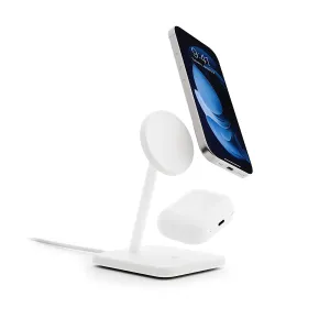 Twelve South HiRise 2 Deluxe trådløst ladestativ med vinklet iPhone-skjerm og AirPods-etui