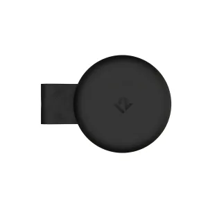 Twelve South ButterFly SE hopfälld svart 2-i-1 Qi2-reseladdare med centrerad logotyp