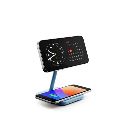 Twelve South HiRise 2 Deluxe belaidžio įkrovimo stovas ledyno mėlynos spalvos, laikantis du išmaniuosius telefonus vertikaliai ir horizontaliai