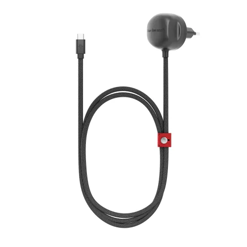 Twelve South PowerCord pintas USB-C įkrovimo laidas su integruotu ES sieniniu kištuku, skalūno / juodos spalvos